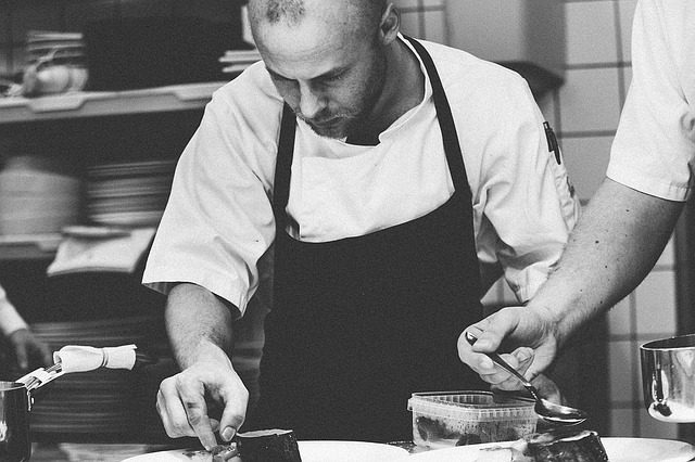 chef-1245676_640